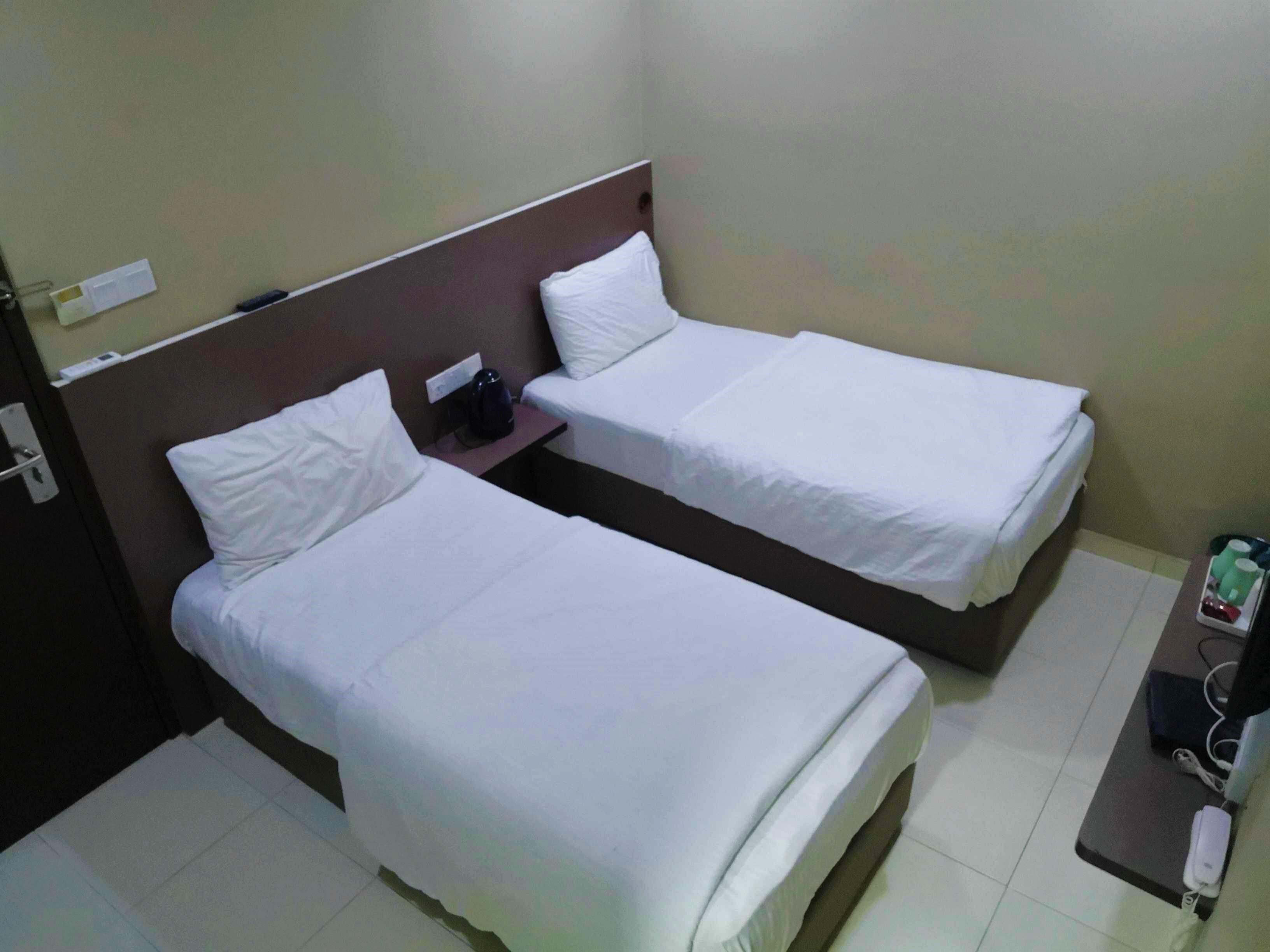 Tropika Garden Hotel Johor Bahru Exterior foto