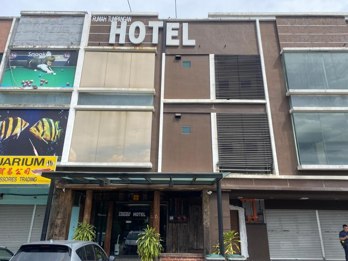 Tropika Garden Hotel Johor Bahru Exterior foto